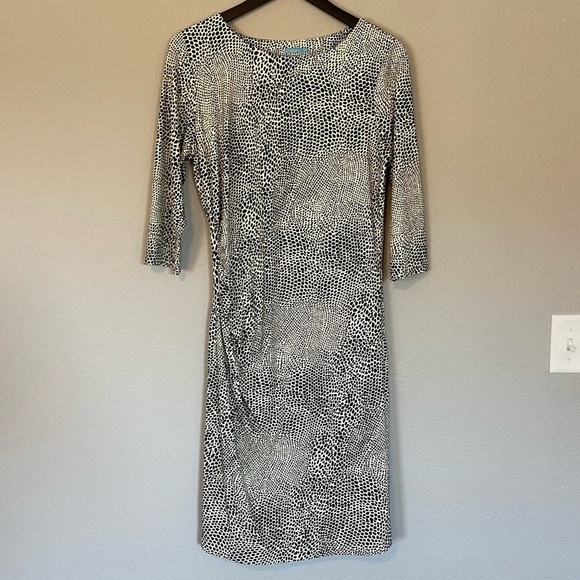 J Mclaughlin Dresses & Skirts - J. McLaughlin Catalina Cloth Ruched Side Animal Print Dress - Large